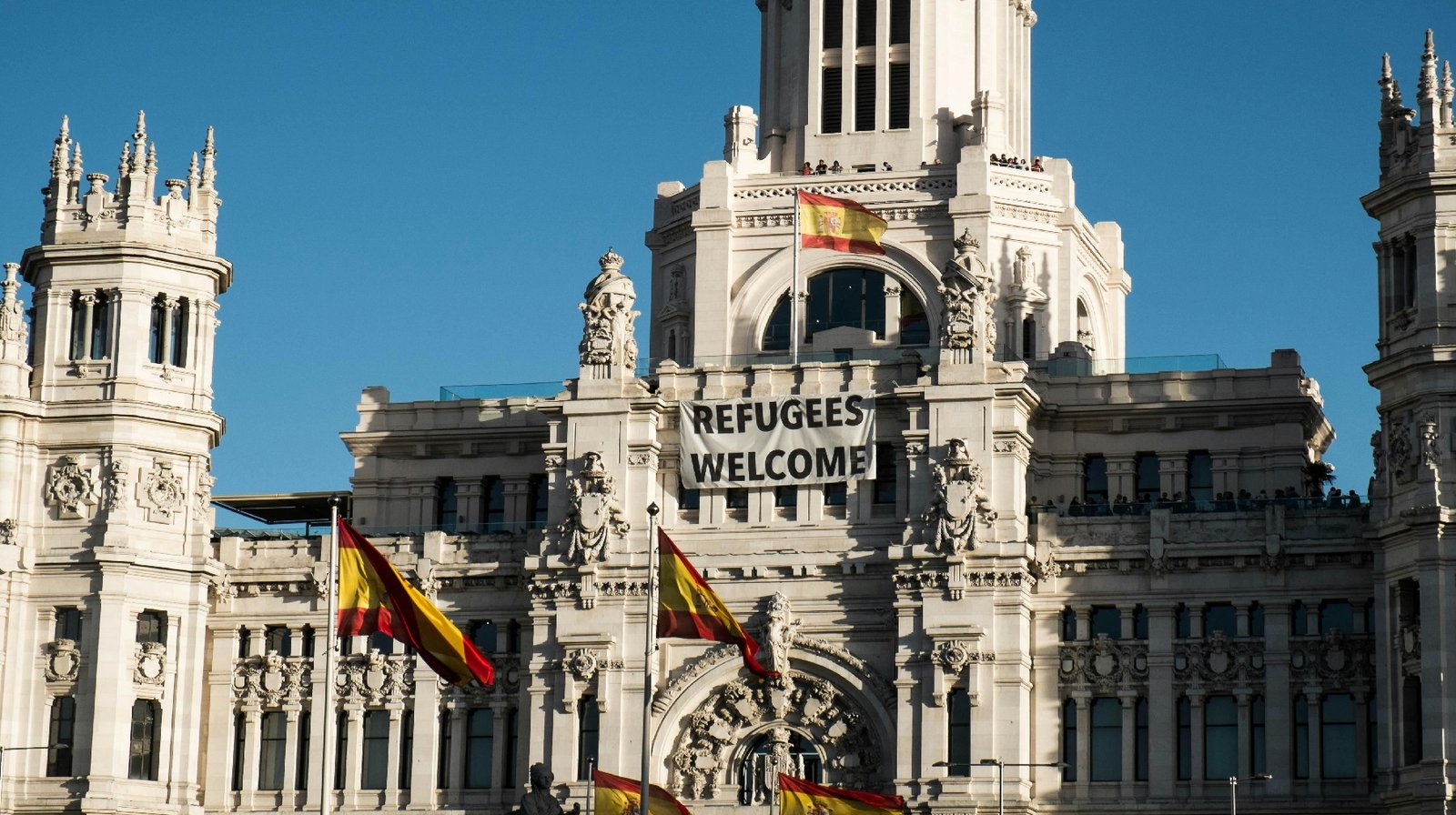 Exploring the Intersection of Refugees, Indian Cuisine, and Lisbon, Portugal